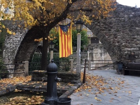 Catalan Flag in La Poble de Lliet.JPG